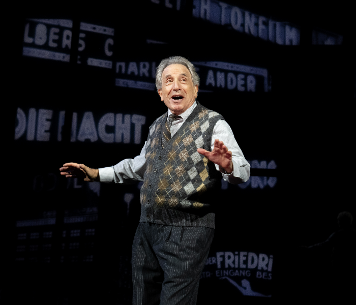 Chip Zien in Harmony on Broadway. Photo by Julieta Cervantes.